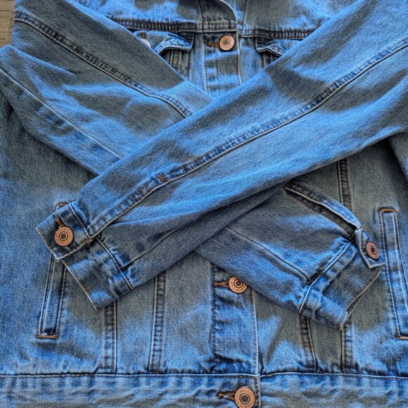 Forever 21 Jean Jacket with Fleece-like Collar, S - Picture 5 of 8